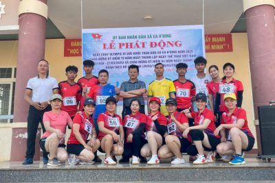 Tham gia giải chạy Olympic vì sức khỏe toàn dân hưởng ứng tháng Thể thao xã Ea H’đing